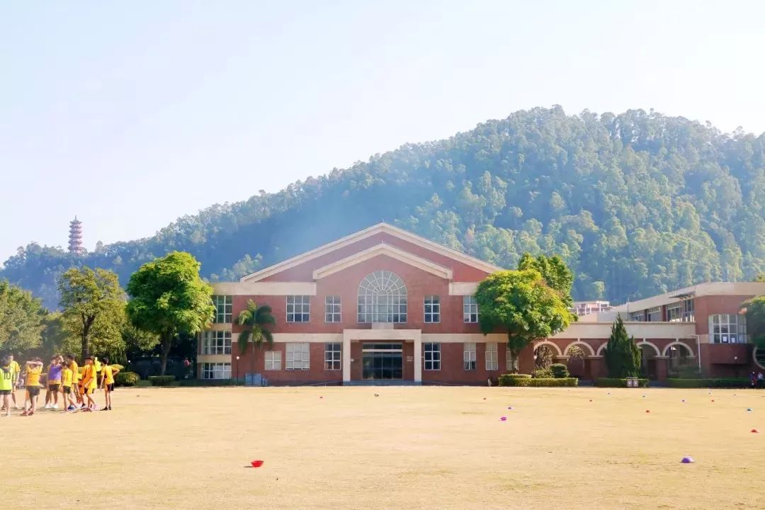 學校環(huán)境